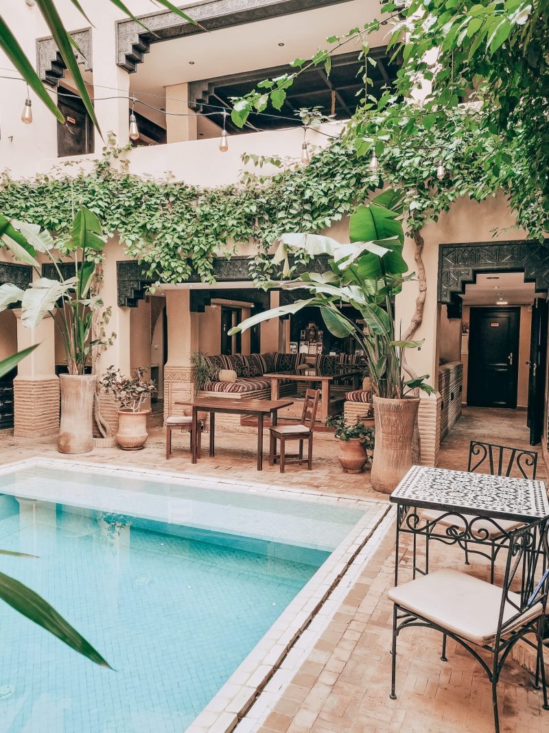 Resurface - SHARED TWIN ROOM   MALE